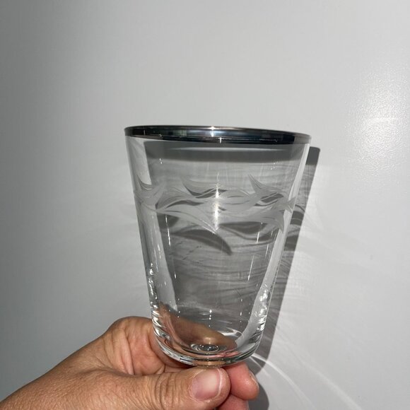 Cristal D Arques Vintage Etched Platinum Trim Water Goblets Set of 8 - Picture 6 of 9